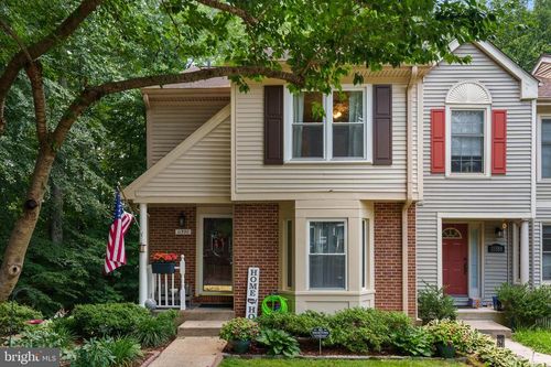 11590 Mohican Rd, WOODBRIDGE, VA, 22192-1143 | Card Image