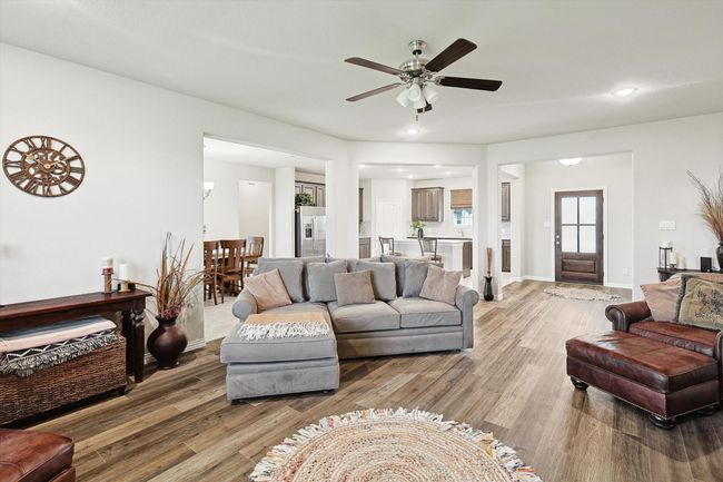 245 Stone Canyon Dr, House other with 3 bedrooms, 2 bathrooms and null parking in Rhome TX | Image 12