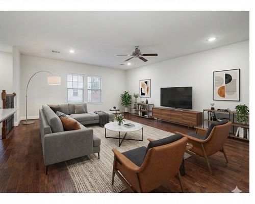 305 Felt Cir, Houston, TX, 77011-1514 | Card Image