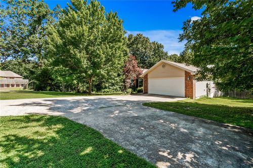 48 Sherlock Dr, Bella Vista, AR, 72715-4904 | Card Image