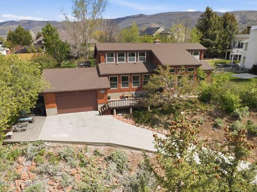 661 Ridge Dr, Heber City, UT, 84032-1119 | Card Image