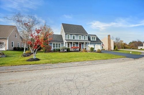 14 Goddard Dr, Auburn, MA, 01501 | Card Image