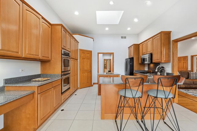 25800 S Kensington Ln, House other with 3 bedrooms, 4 bathrooms and 3 parking in Monee IL | Image 14