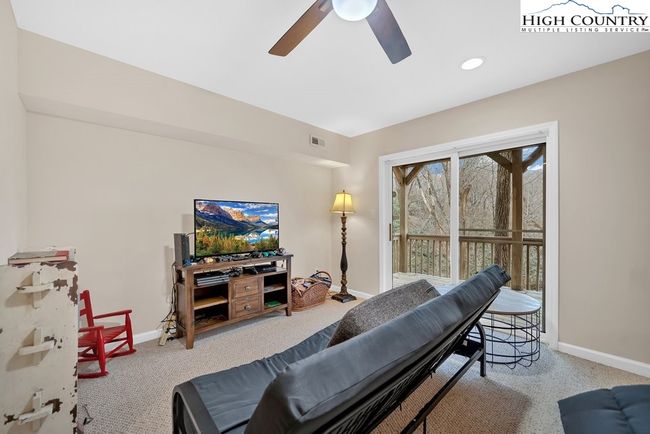 201 - 164 Evergreen Springs Ct, Condo with 2 bedrooms, 3 bathrooms and null parking in Blowing Rock NC | Image 39