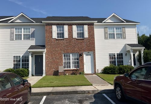 109 Fairwood Ct, Jacksonville, NC, 28546-7958 | Card Image