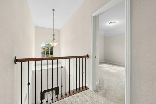 Landing overlooking entry way. | Image 26