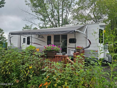 148-783 Woodstock Rd, East Berne, NY, 12059-2351 | Card Image