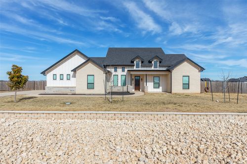 126 Crosswind Trl, Ovalo, TX, 79541-2515 | Card Image