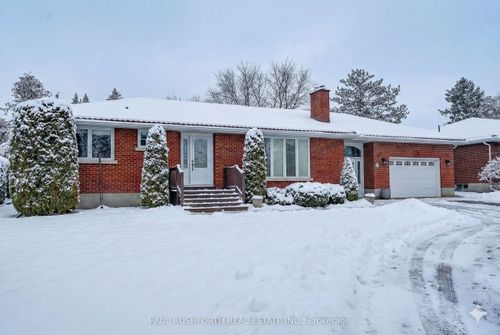 6 Roundhay Dr, Nepean, ON, K2G1B5 | Card Image