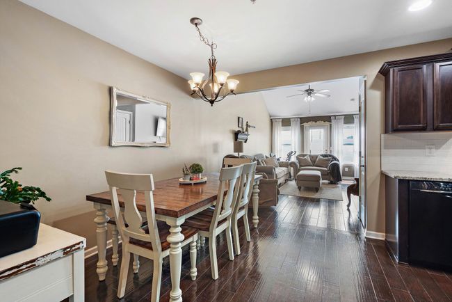 1071 Muna Ct, Townhouse with 3 bedrooms, 3 bathrooms and 3 parking in Spring Hill TN | Image 9