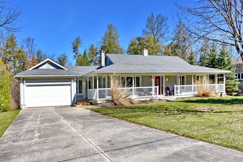 168 Queen'S Bush Dr, Annan, ON, N0H1B0 | Card Image