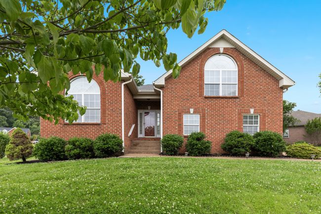 101 Cherokee Dr, House other with 3 bedrooms, 2 bathrooms and 2 parking in White House TN | Image 4