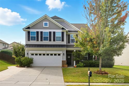 5605 Verrazano Dr, Waxhaw, NC, 28173-9840 | Card Image