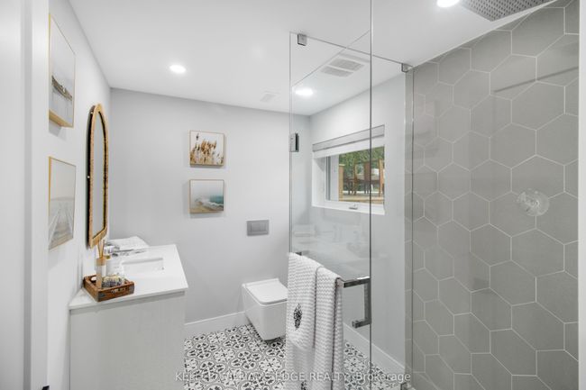 16 Mercury Rd, House other with 5 bedrooms, 4 bathrooms and 18 parking in Freelton ON | Image 28