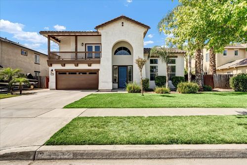 2591 Riviera Ct, Tulare, CA, 93274-3262 | Card Image