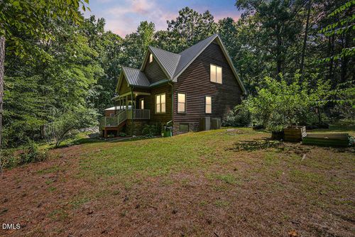 240 Mcgregor Woods Rd, Chapel Hill, NC, 27517-8998 | Card Image