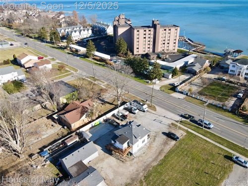 34437 Jefferson Ave, Harrison Township, MI, 48045-3233 | Card Image