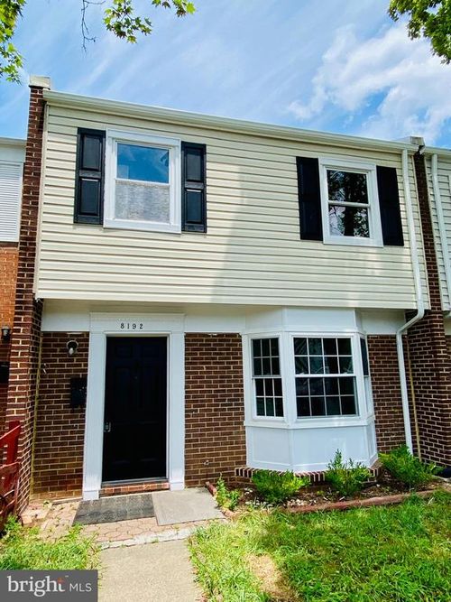 8192 Community Dr, MANASSAS, VA, 20109-3551 | Card Image