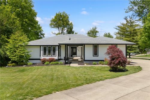 6535 Woodstone Ct, Liberty Twp, OH, 45044-9668 | Card Image