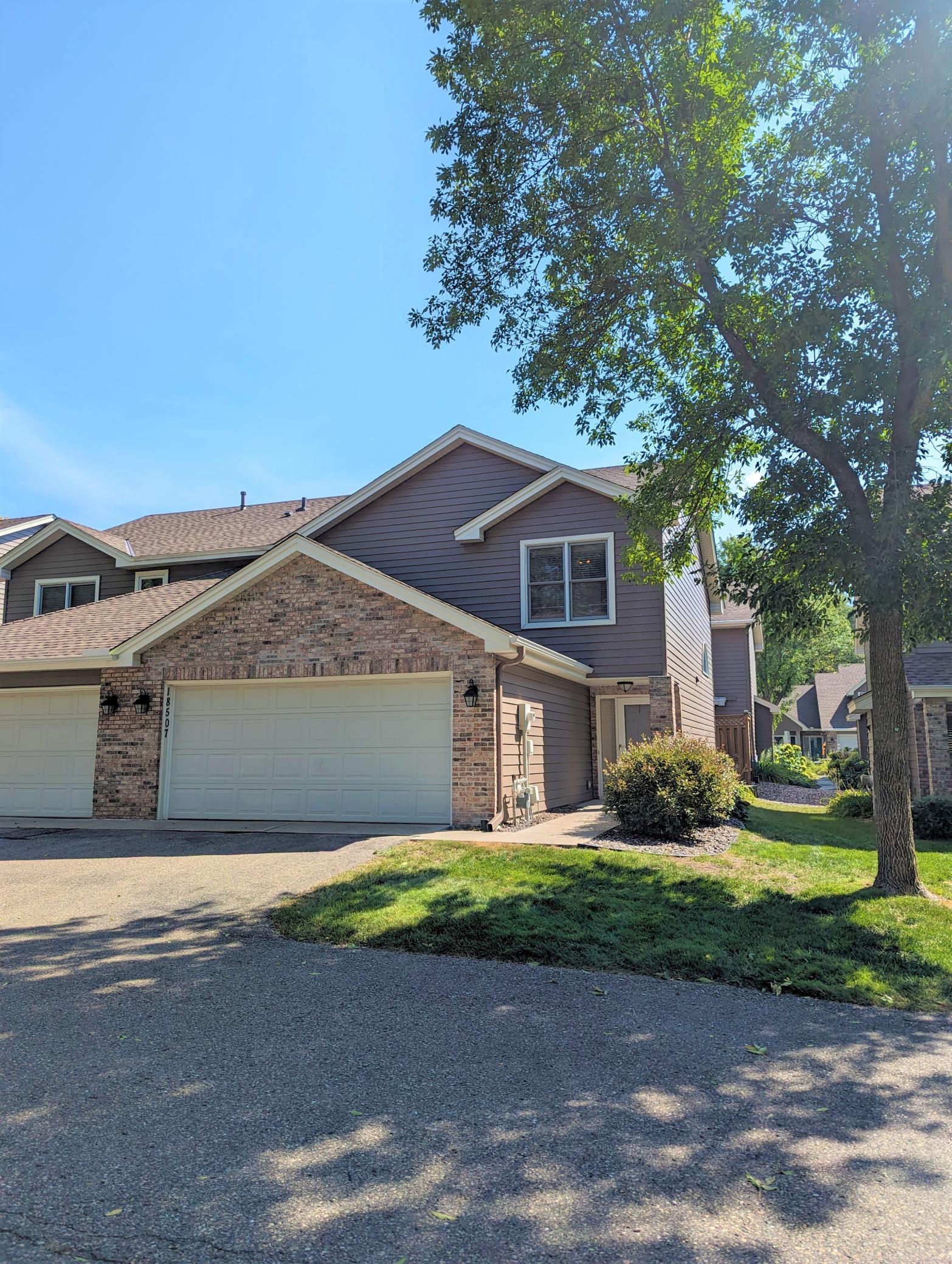 18507 Cherry Tree Court, Sold in Zoocasa