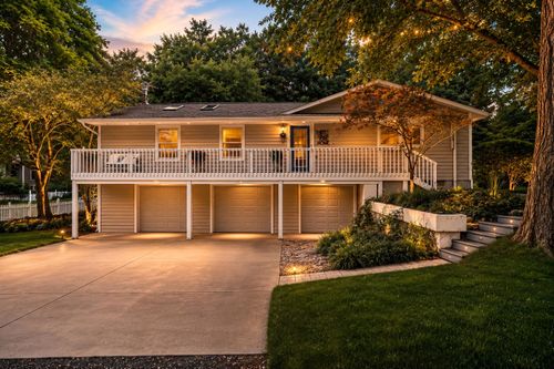 331 Oakland Dr, Michigan City, IN, 46360 | Card Image
