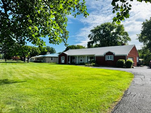 2016 S Riley Hwy, Shelbyville, IN, 46176-2864 | Card Image