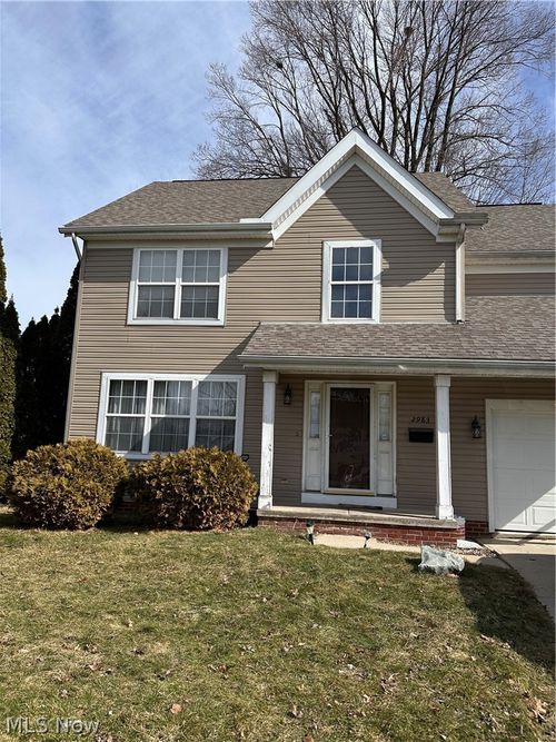 2983 Hampton Rd, Cleveland, OH, 44120-2745 | Card Image