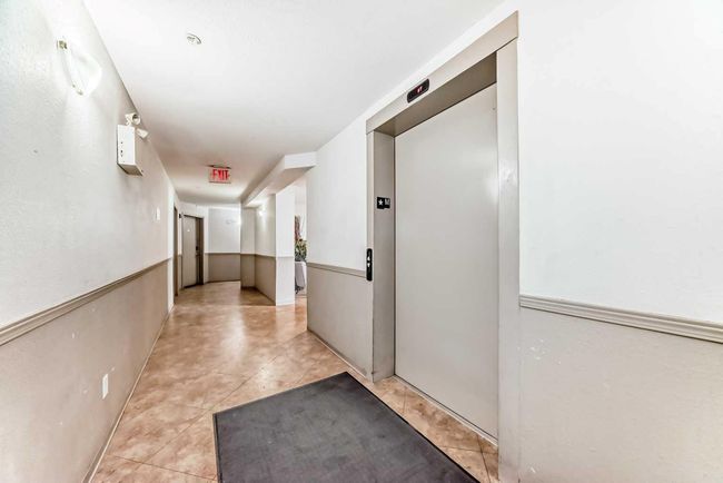 3224 - 10 Prestwick Bay Se, Condo with 2 bedrooms, 1 bathrooms and 1 parking in Calgary AB | Image 32