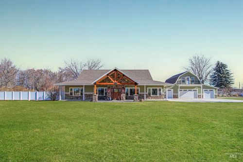 781 N 1150 E, Jackson, ID, 83350-5041 | Card Image