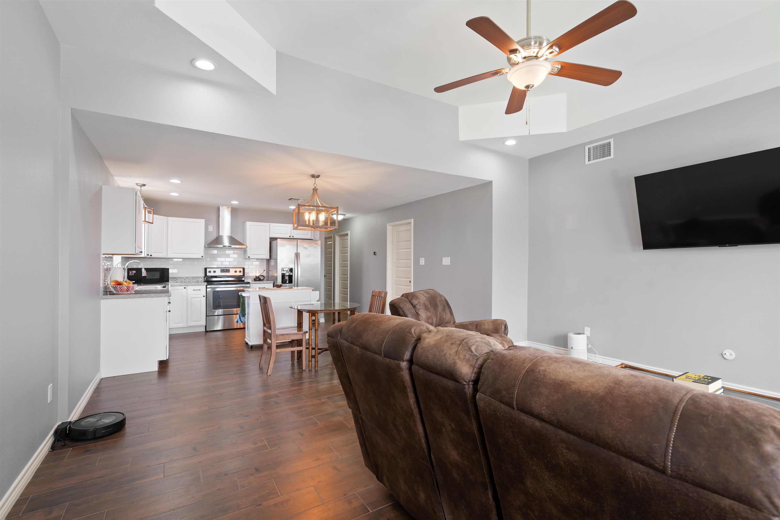 Residential in Del Rio 4