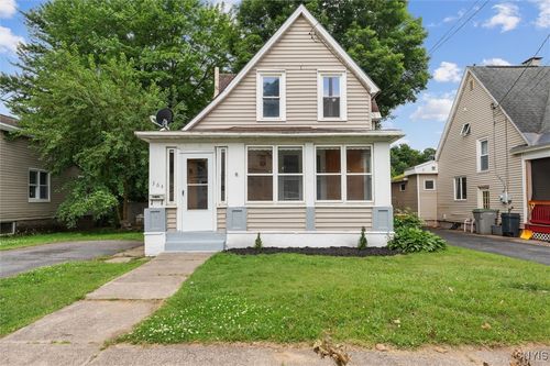 364 S 6th St, Fulton, NY, 13069-2610 | Card Image