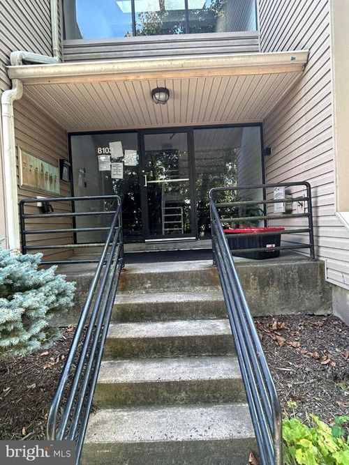 8103b-8103 Greenspring Way, OWINGS MILLS, MD, 21117-5432 | Card Image