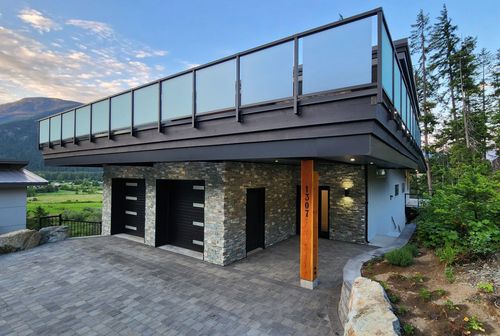 3-1307 Eagle Drive, Pemberton, BC, V0N2L0 | Card Image