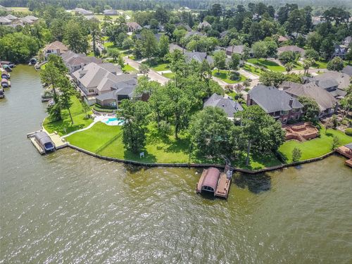 6045 Longmire Trl, Conroe, TX, 77304-4867 | Card Image