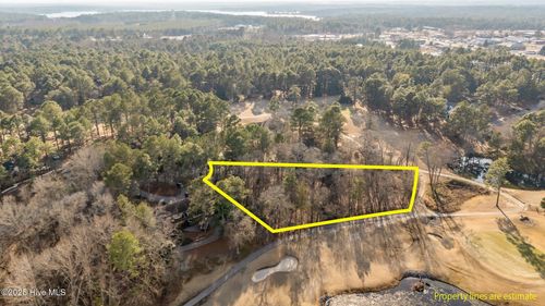 124 Berkshire Ct, West End, NC, 27376 | Card Image