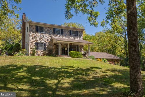217 Sieger Rd, KUTZTOWN, PA, 19530-8855 | Card Image