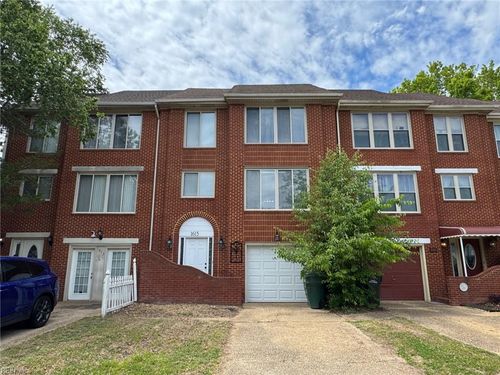 1615 River Creek Dr, Suffolk, VA, 23434-2400 | Card Image