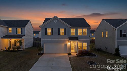 119 Mooring Dr, Statesville, NC, 28677-8474 | Card Image