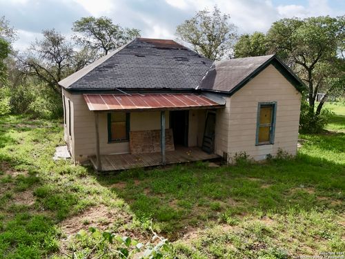 1917 Palo Alto Dr, Von Ormy, TX, 78073-5914 | Card Image