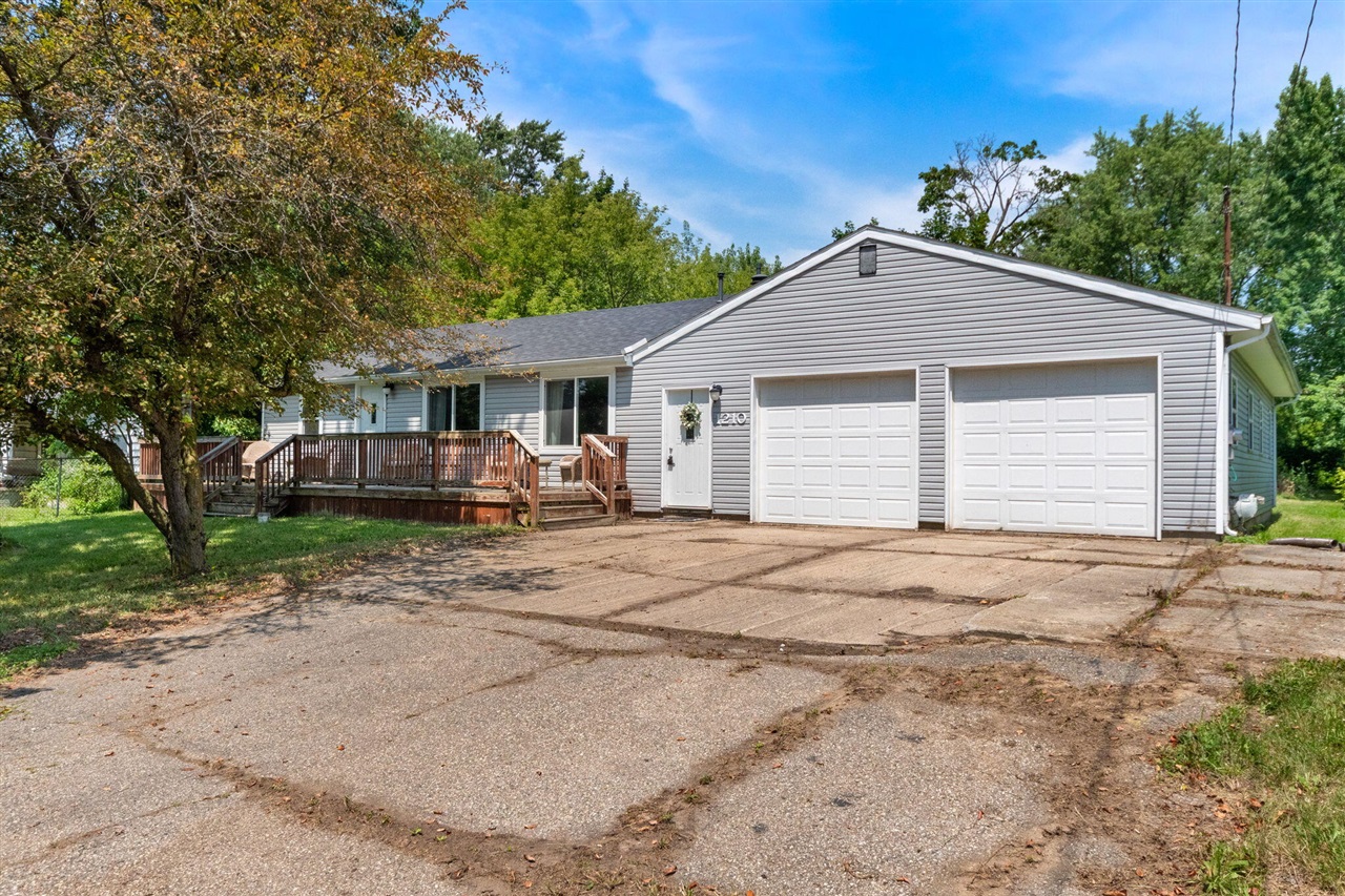 Froman St, Grand Blanc, MI 48439