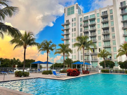 1617-300 S Australian Ave, West Palm Beach, FL, 33401-5083 | Card Image
