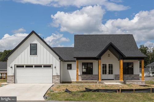 5125 Retreiver Ln, MCGAHEYSVILLE, VA, 22840-2446 | Card Image