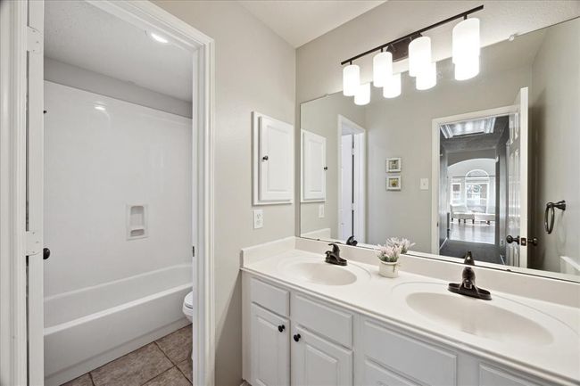 3231 Summerland Dr, House other with 3 bedrooms, 2 bathrooms and 2 parking in Manvel TX | Image 26