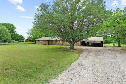 506 Fm 816, Wolfe City, TX, 75496-3298 | Card Image