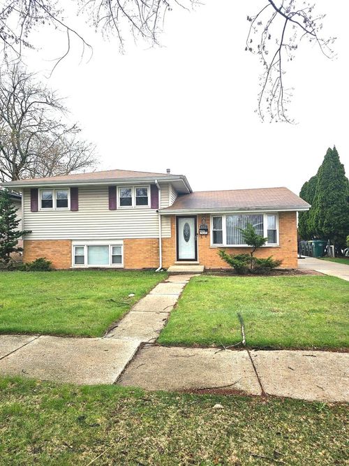 6512 Ridge Dr, Chicago Ridge, IL, 60415-1827 | Card Image