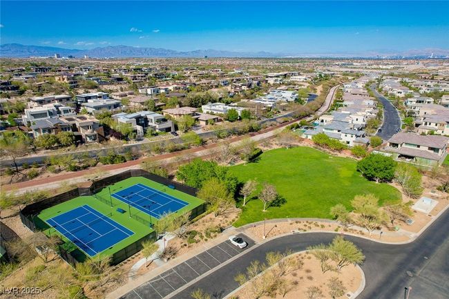 UNIT-1069 - 11280 Granite Ridge Dr, Condo with 4 bedrooms, 5 bathrooms and null parking in Las Vegas NV | Image 82