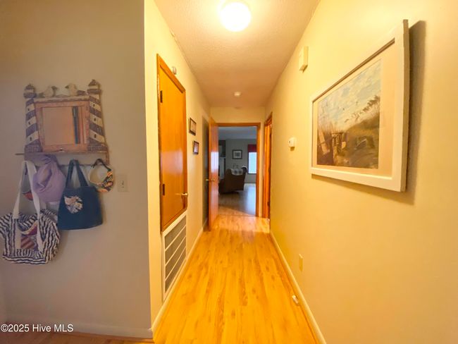 201 Ne 48 Th St, House other with 3 bedrooms, 2 bathrooms and 1 parking in Oak Island NC | Image 21