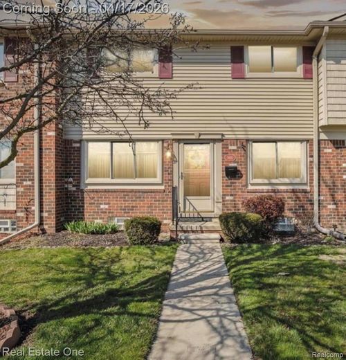 9615 Cornell St, Taylor, MI, 48180-3429 | Card Image