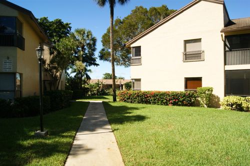 3579-3781 Cocoplum Cir, Coconut Creek, FL, 33063-5937 | Card Image