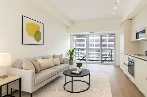 818-120 Broadway Ave, Toronto, ON, M4P1V8 | Card Image